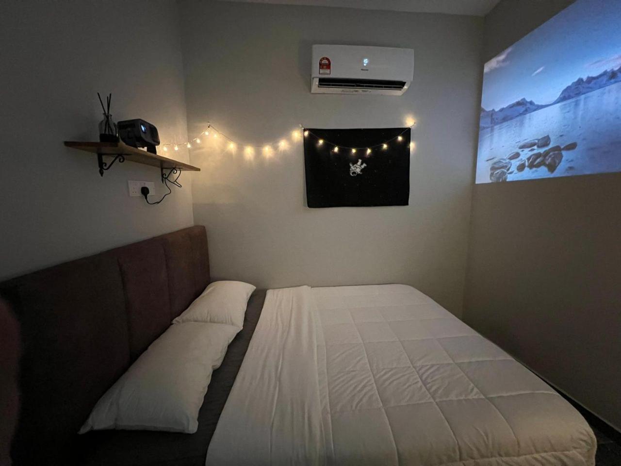 Apartment Rusa 2pax 1min Ksl Jchome By Mwm