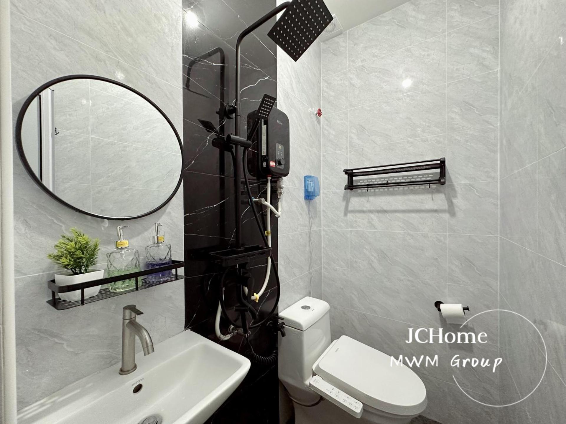 Apartment Rusa 2pax 1min Ksl Jchome By Mwm *